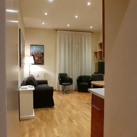 Elegante In Centro Milan