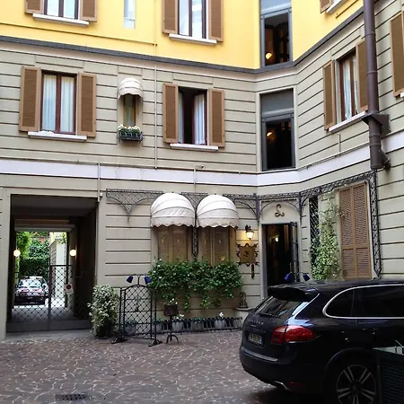 Elegante In Centro Milan